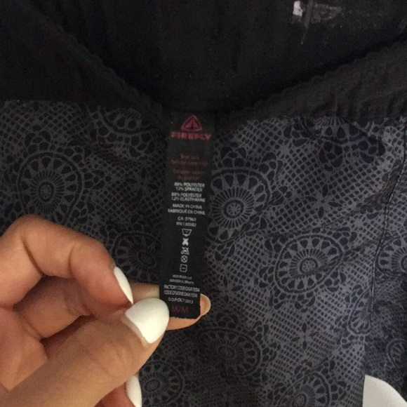 Firefly shorts (fits size 10) - Picture 3 of 3